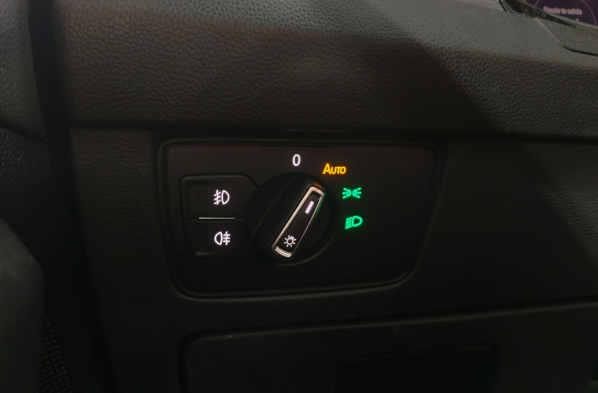Volkswagen Passat Variant Variant R-Line 2.0 TDI DSG R-Line - foto 31