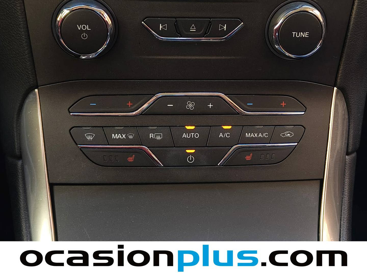 Foto Ford S-MAX Ford S-Max 2.0 TDCI Titanium PowerShift (150 CV)