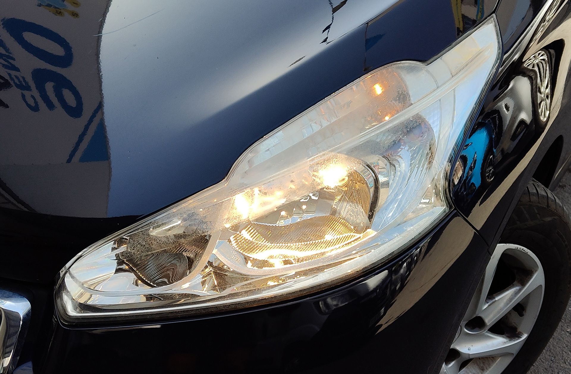 Peugeot 208 HDi 68 Style - foto 11