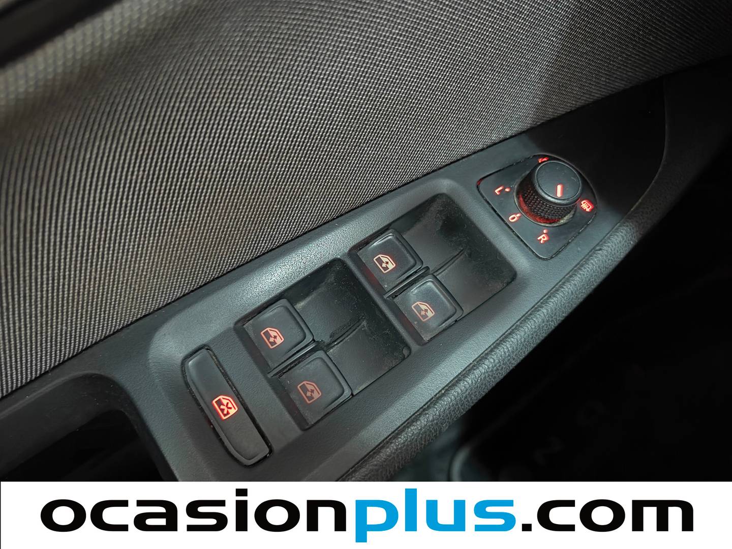 Foto Seat León SEAT León 1.4 TGI GNC St&Sp Style Plus (110 CV)