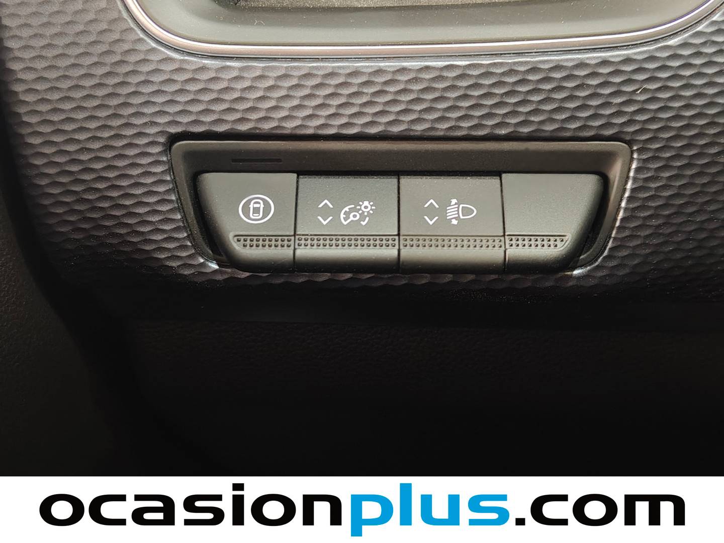 Paquetes del Renault Arkana Renault Arkana Evolution E-Tech full hybrid (145 CV)