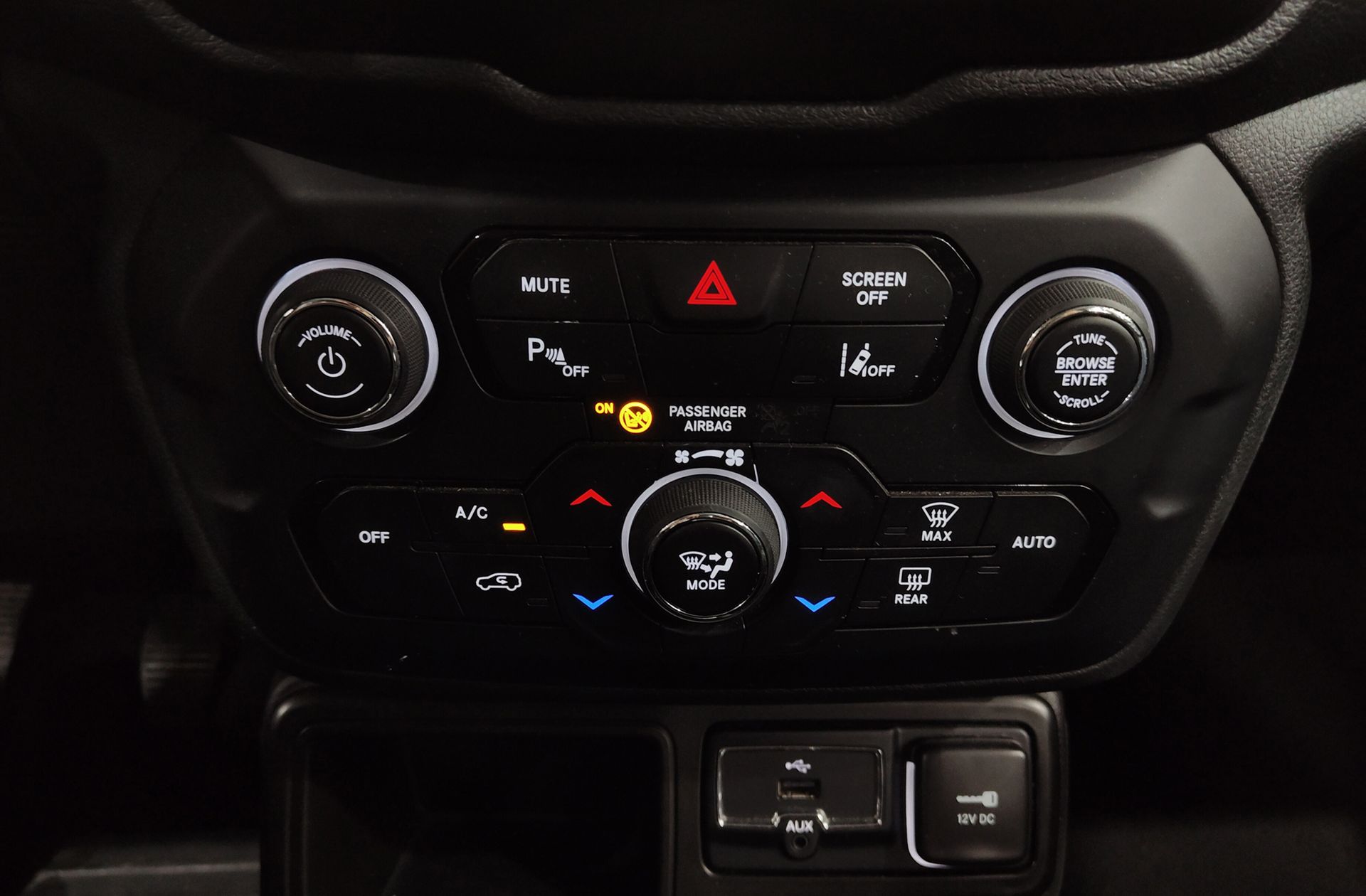 Jeep Renegade 1.0G Limited 4x2 - foto 25