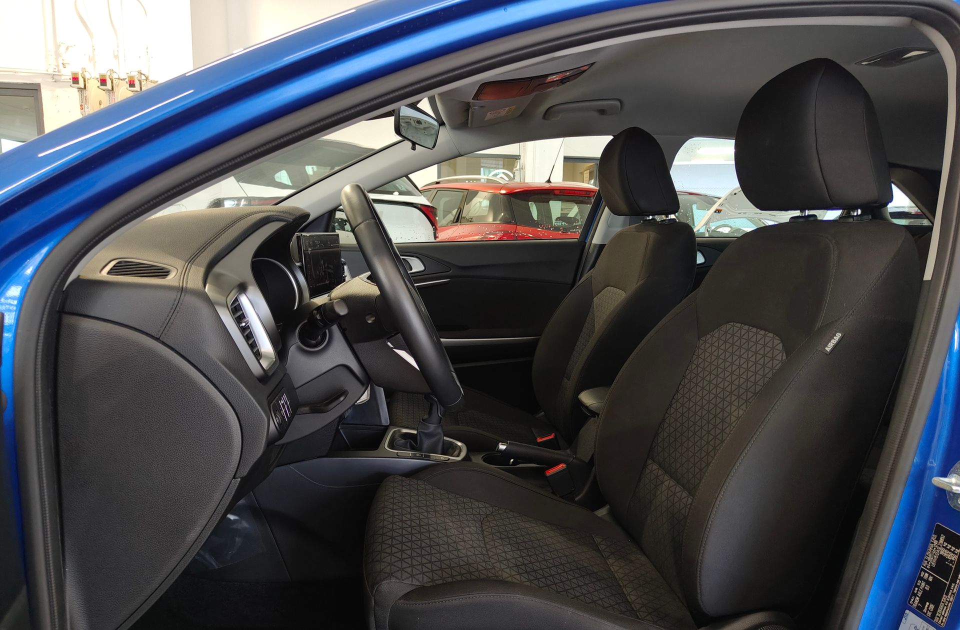 Kia Ceed 1.0 T-GDi Concept - foto 11