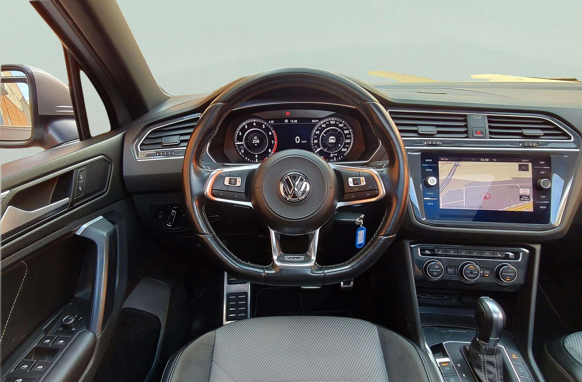 Volkswagen Tiguan Sport 1.5 TSI DSG Pack R-Line - foto 27