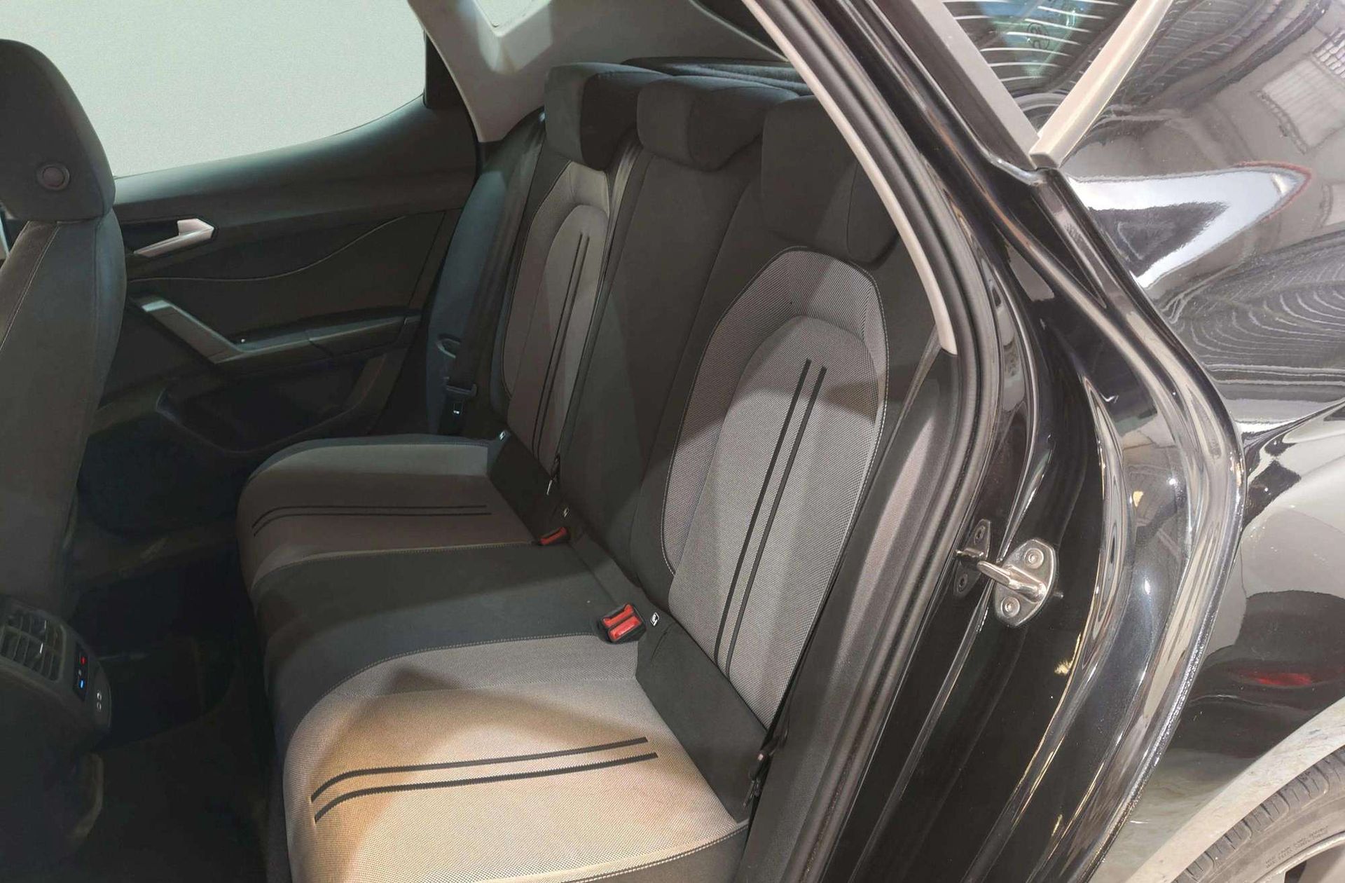SEAT León 2.0 TDI Style Go DSG - foto 12
