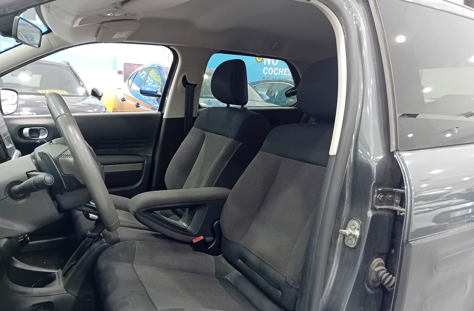 Citroën C4 Cactus BlueHDi 100 Feel Edition ETG6 - foto 9