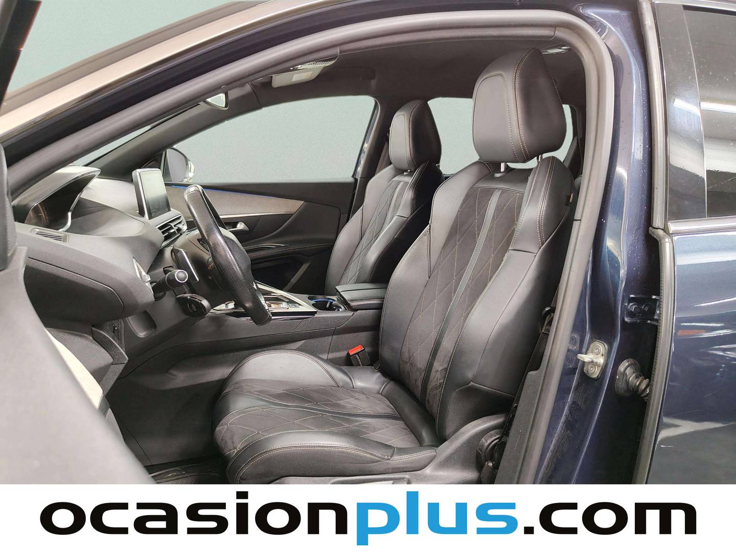 Foto asientos delanteros Peugeot 5008 Peugeot 5008 BlueHDi 180 S&S GT EAT8 (180 CV) 7 Plazas