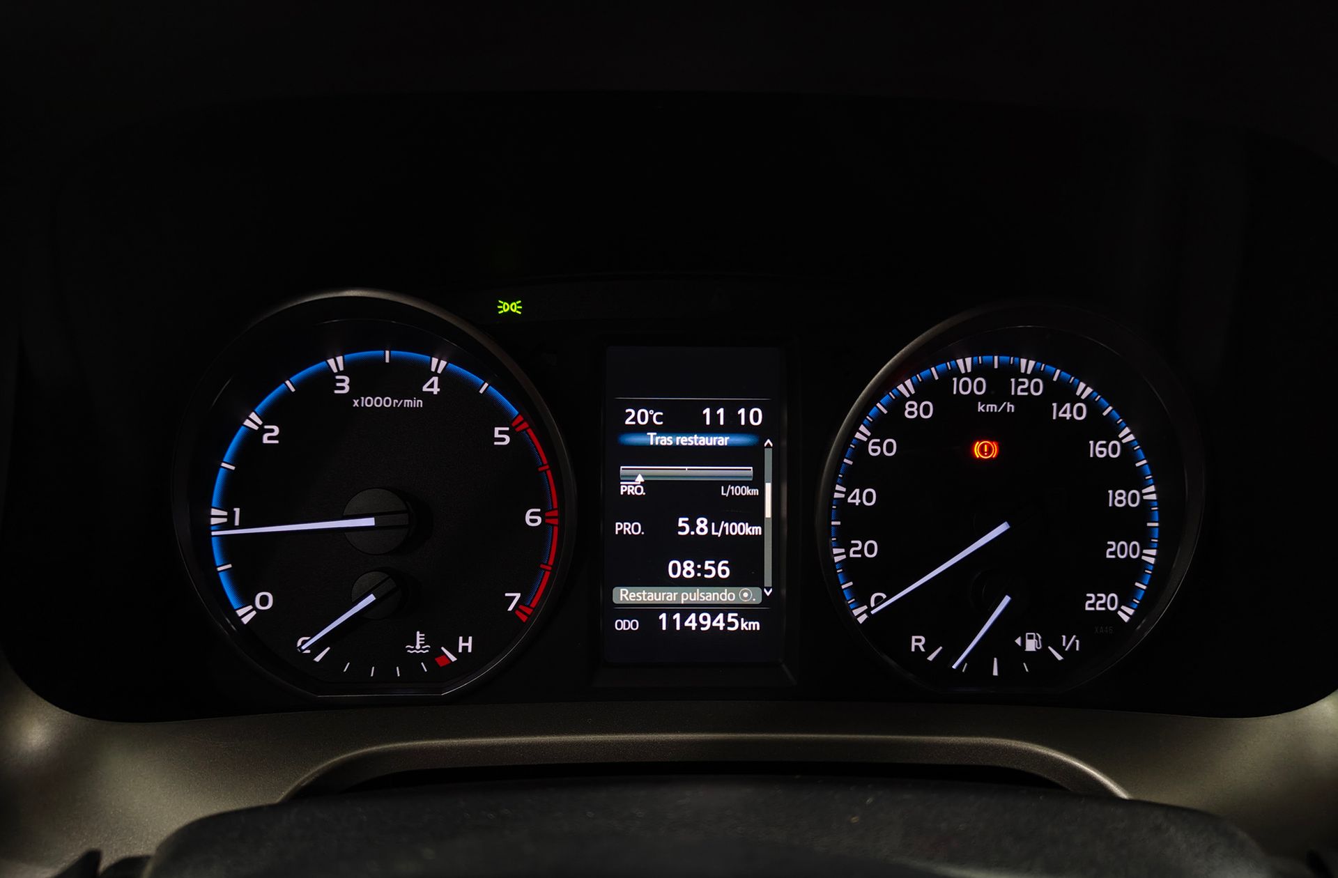 Toyota RAV4 150D 2WD Advance - foto 23