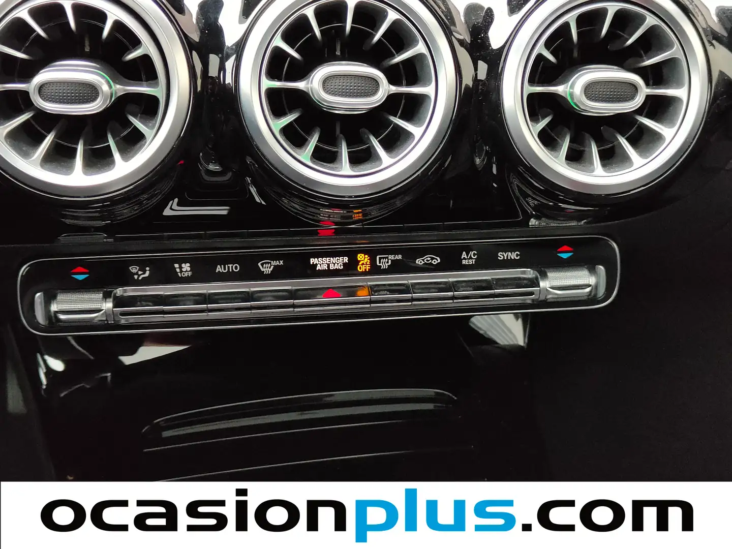 Foto Mercedes CLA Mercedes-Benz CLA Shooting Brake 200 d  (150 CV)