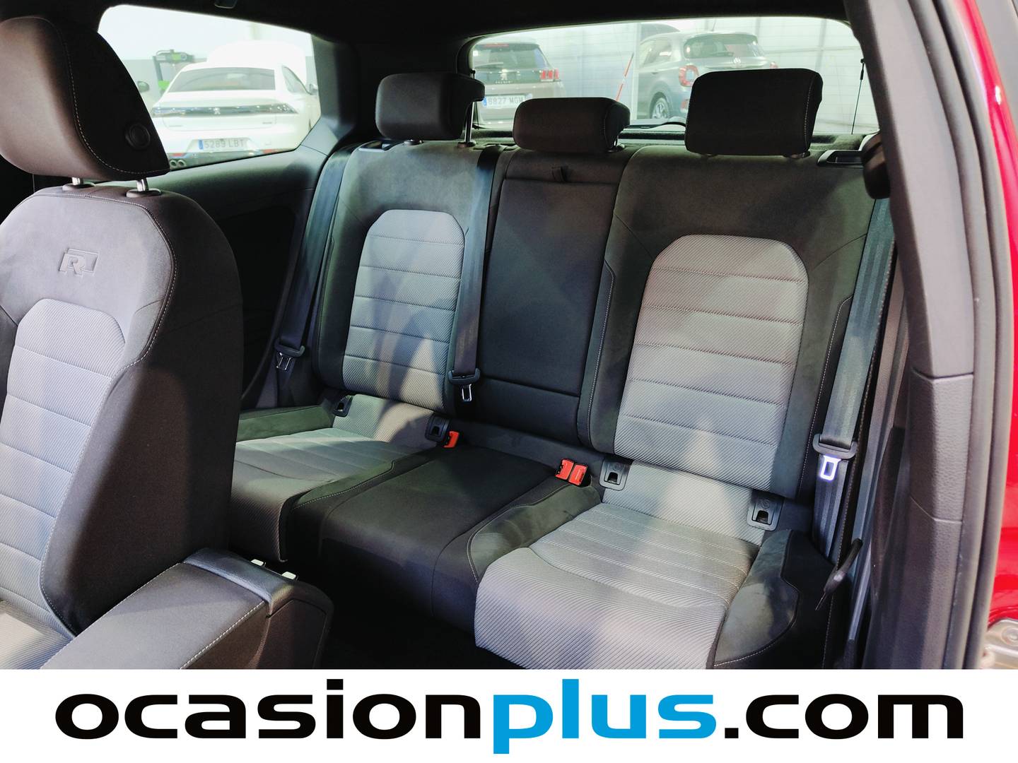 Foto asientos traseros Volkswagen Golf Volkswagen Golf Sport 1.4 TSI ACT Tech BMT (150 CV) DSG PACK R-LINE