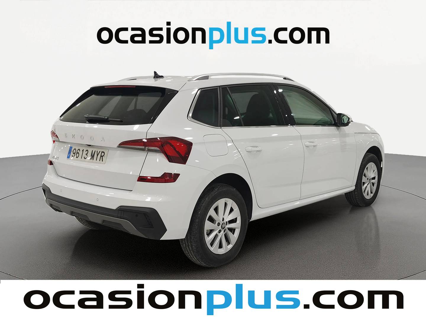 Foto trasera Skoda Kamiq Skoda Kamiq 1.0 TSI Selection (115 CV) derecha