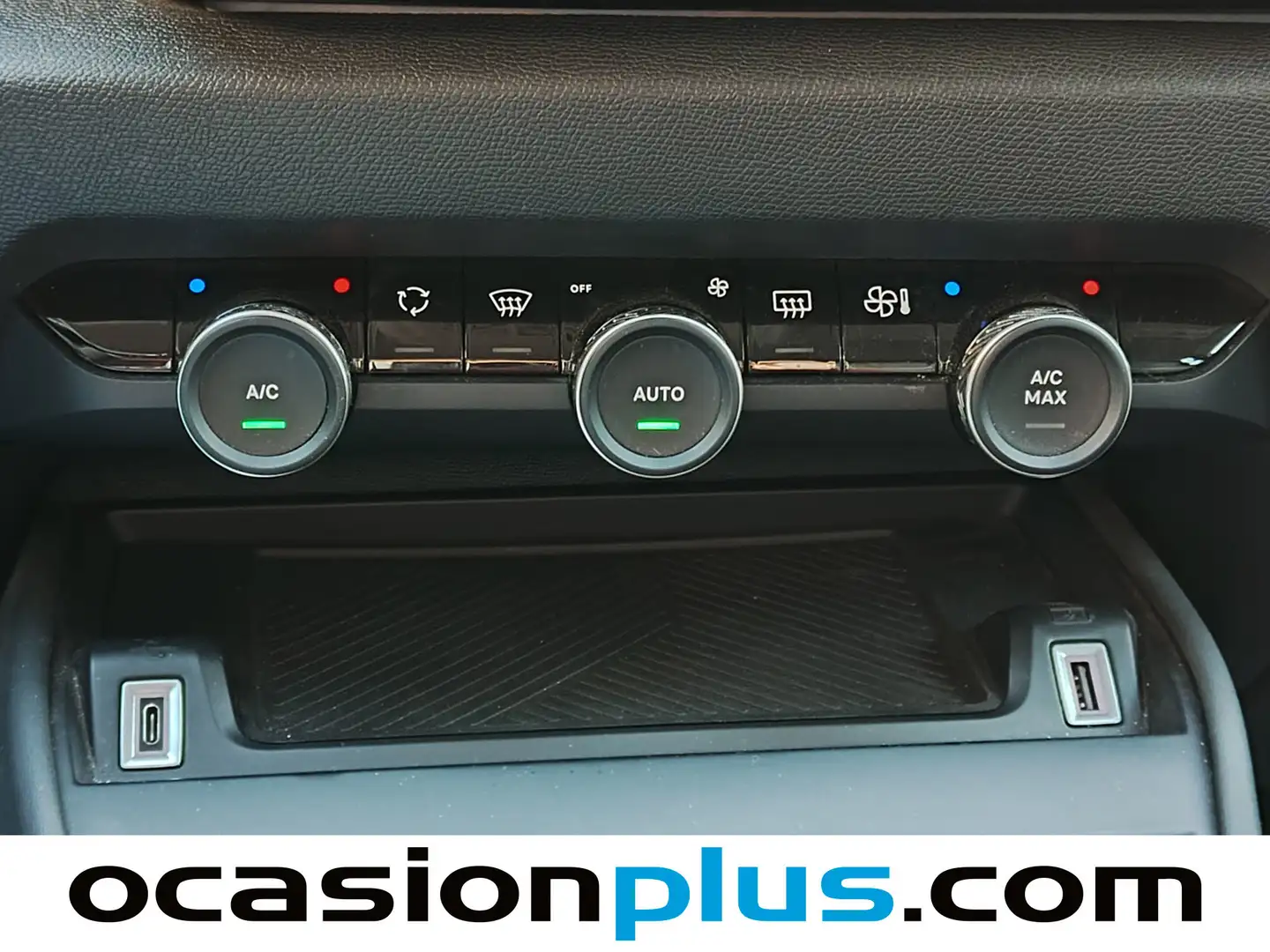 Foto Citroën C4 Citroen C4 BlueHDi 130 S&S Feel Pack EAT8 (130 CV)