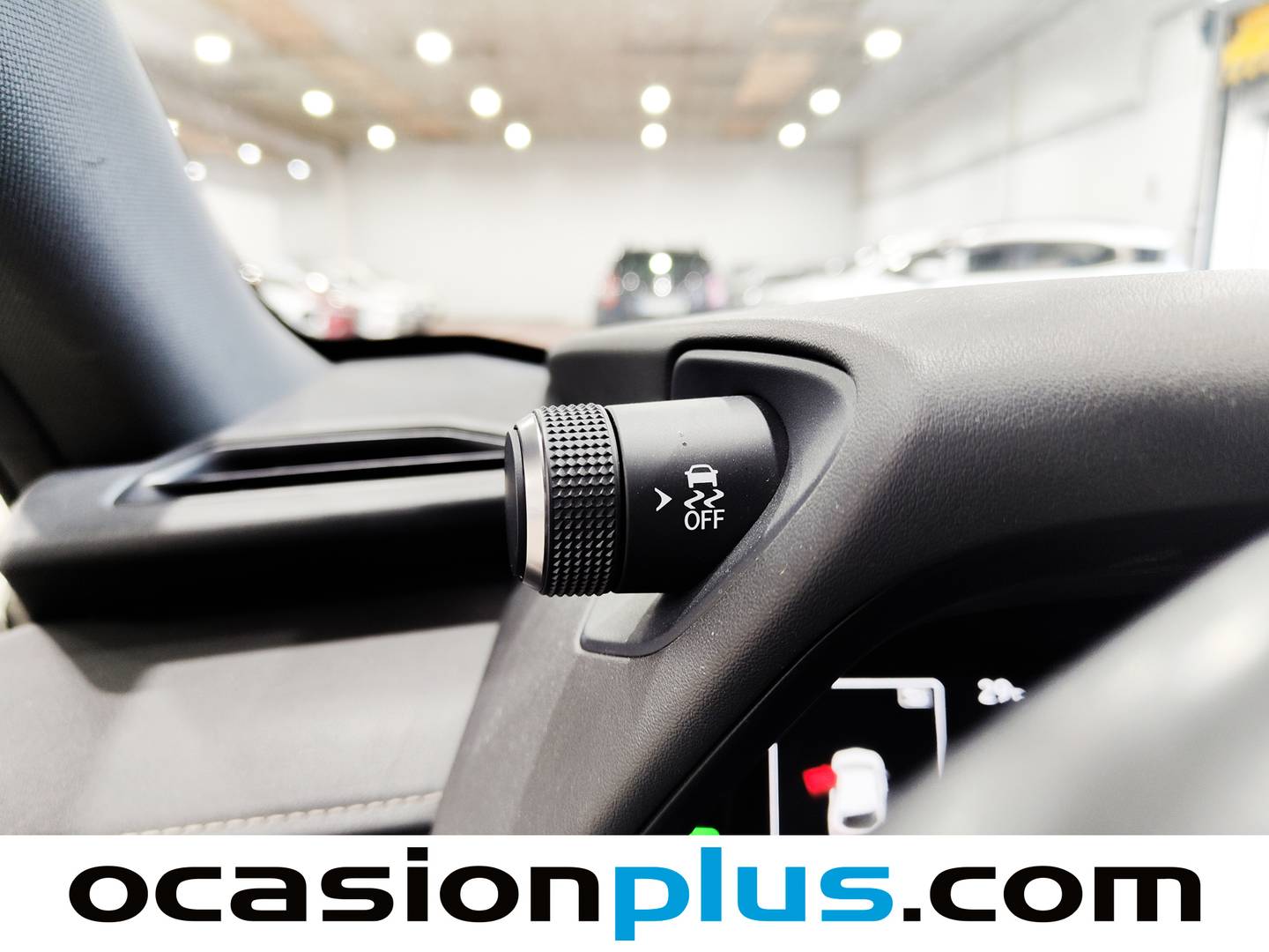 Foto Lexus UX Lexus UX 250h Business 2WD (184 CV)