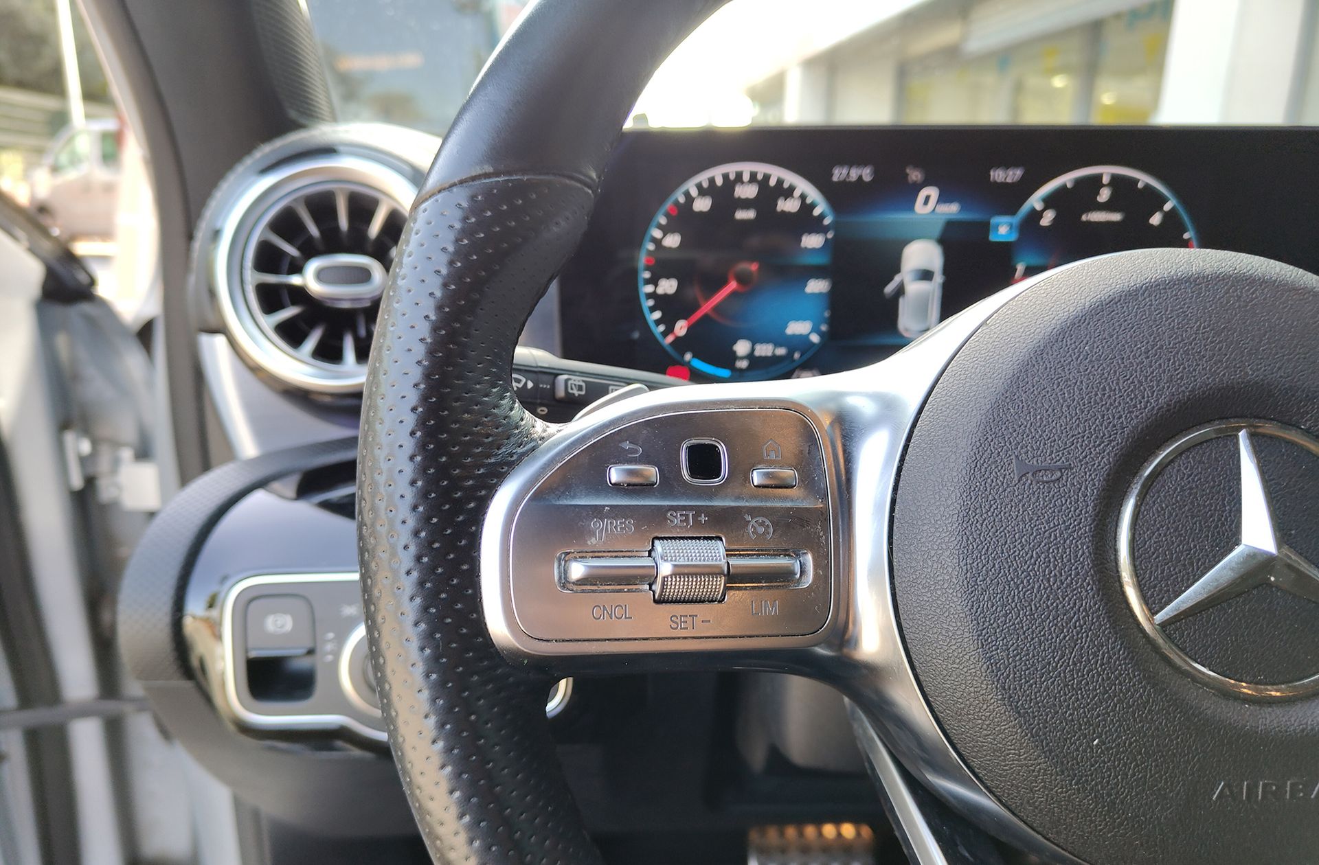 Mercedes-Benz Clase A 180 d Pack AMG - foto 28