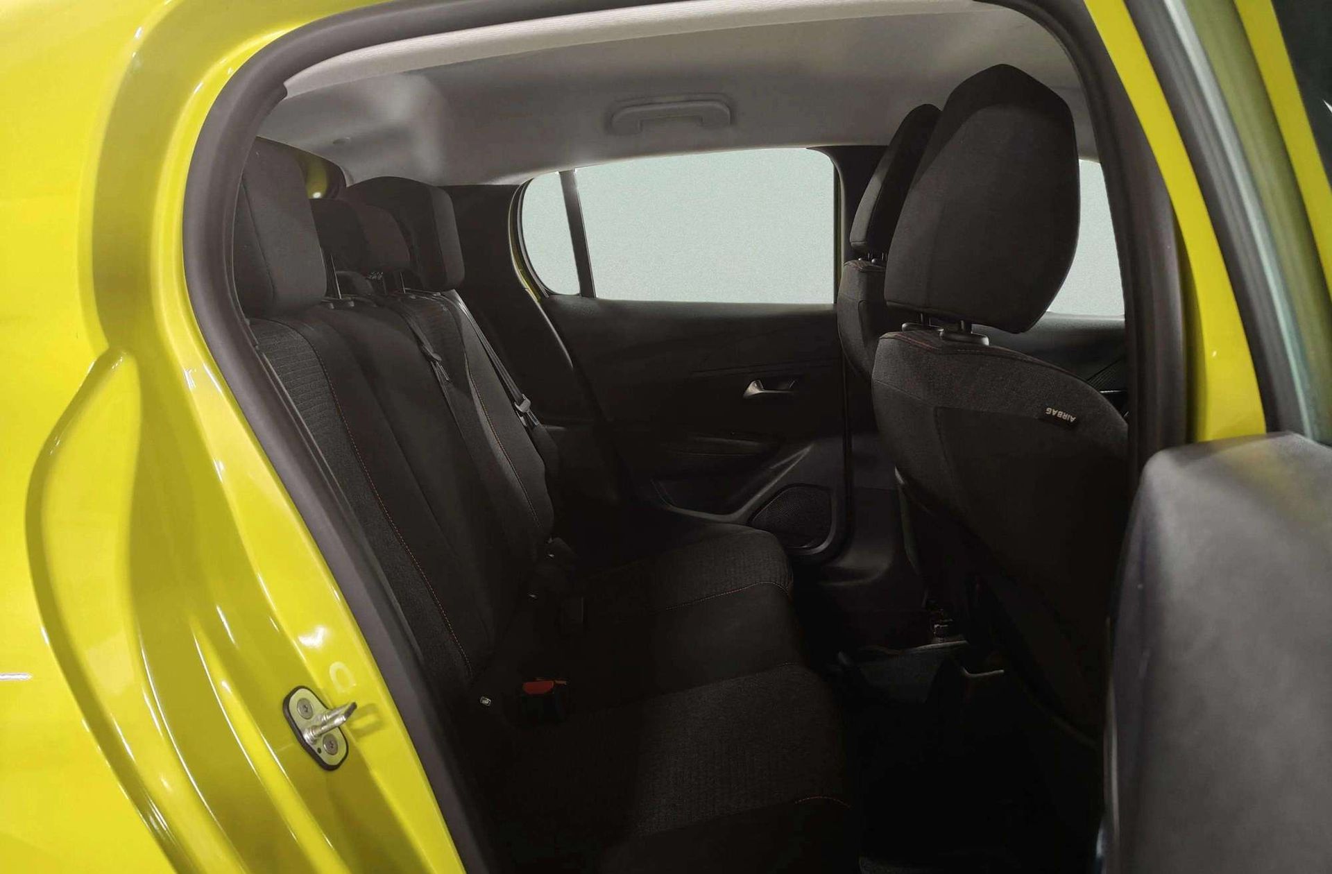 Peugeot 208 Style Hybrid 110 eDCS6 - foto 17