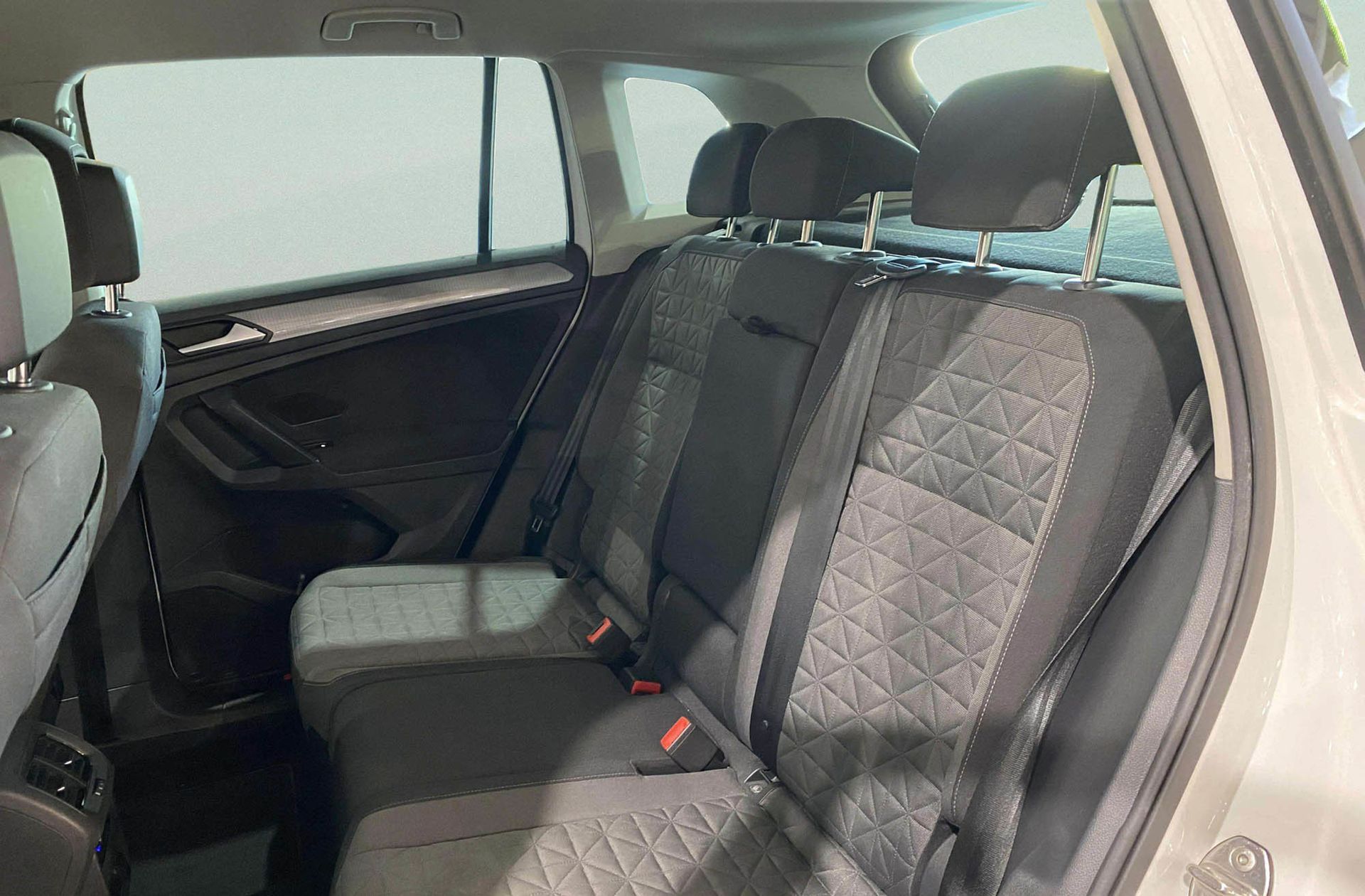 Volkswagen Tiguan Life 2.0 TDI DSG - foto 10