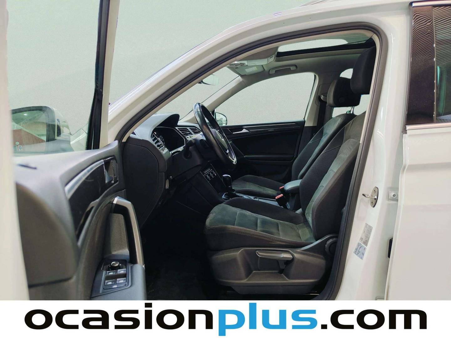 Foto asientos delanteros Volkswagen Tiguan Volkswagen Tiguan Sport 2.0 TDI BMT 4Motion (150 CV) DSG