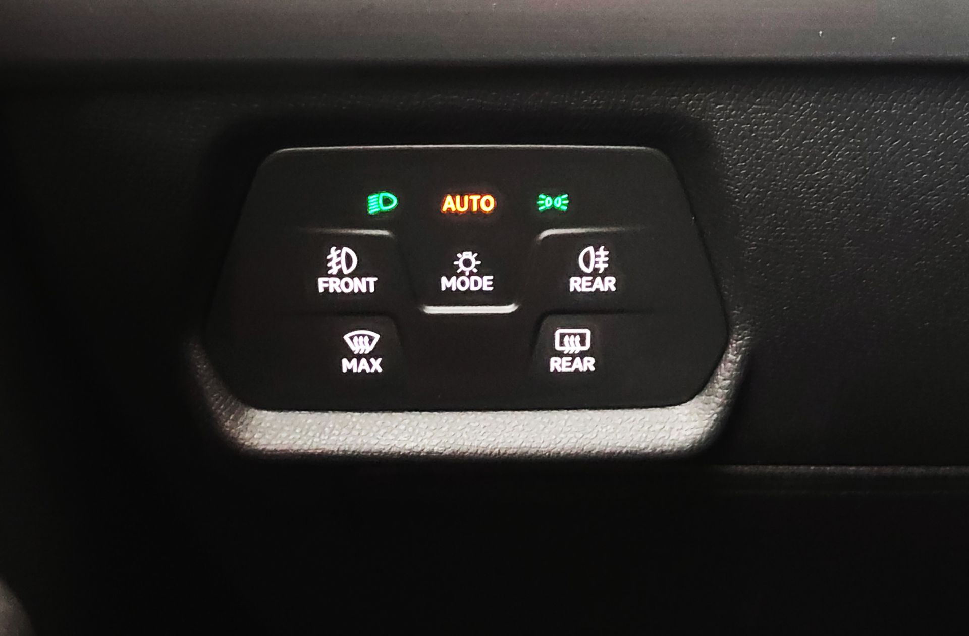 SEAT León ST 2.0 TDI FR XL - foto 13