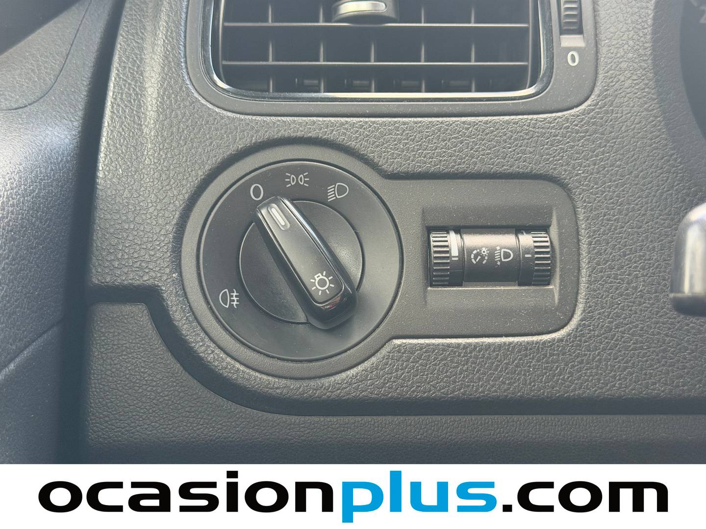 Foto Volkswagen Polo Volkswagen Polo Advance 1.6 TDI (90 CV)