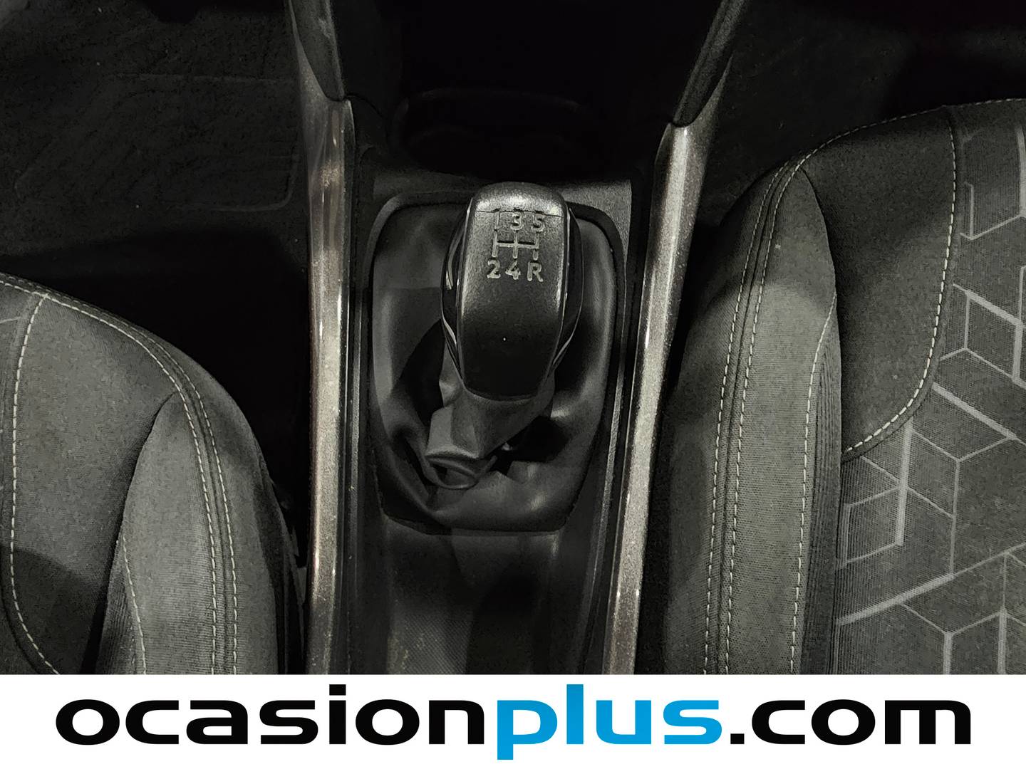 Foto Peugeot 2008 Peugeot 2008 BlueHDi 100 S&S Active (100 CV)