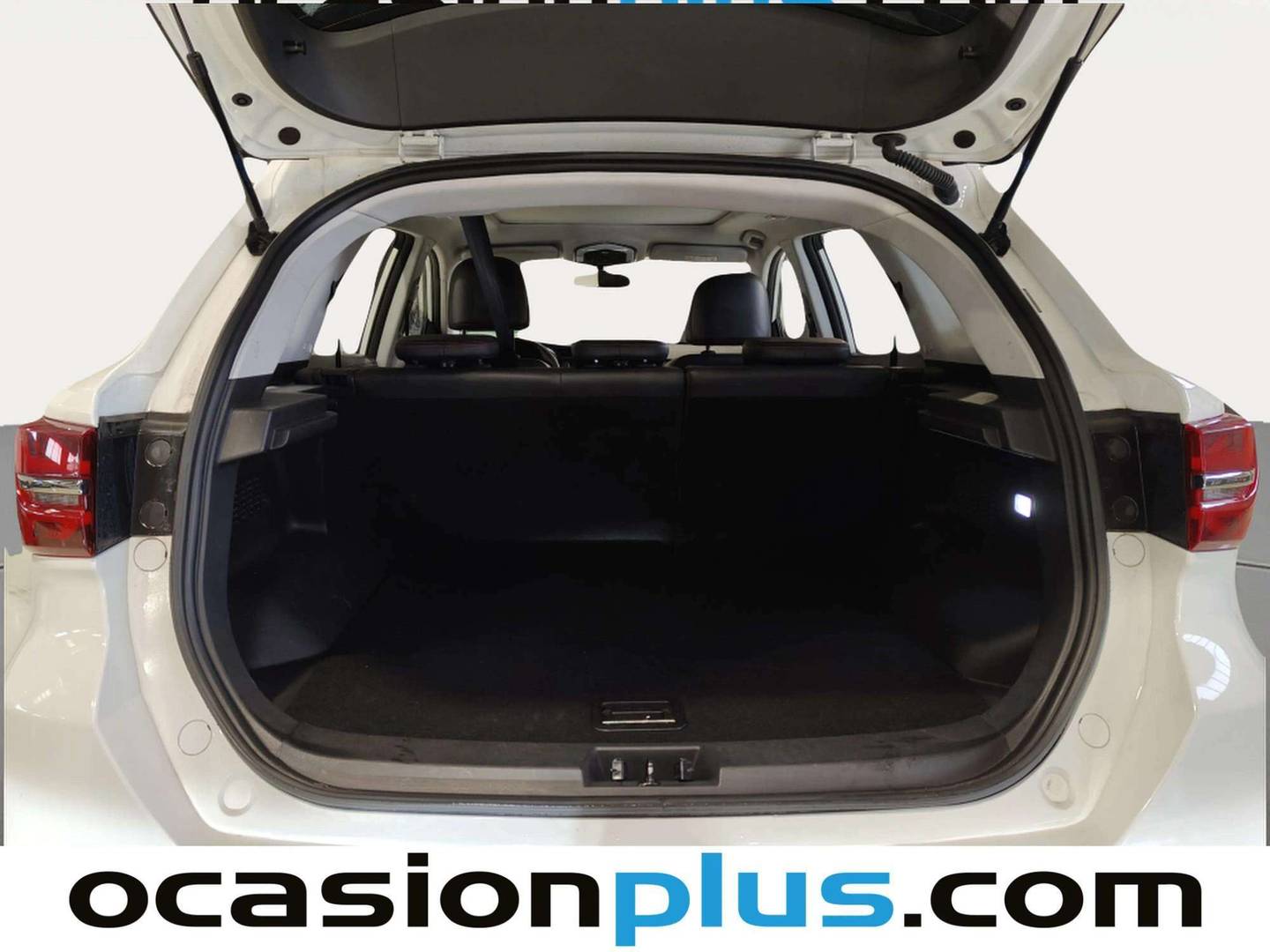 Foto SWM G01 SWM G01 1.5T Luxury (131 CV)