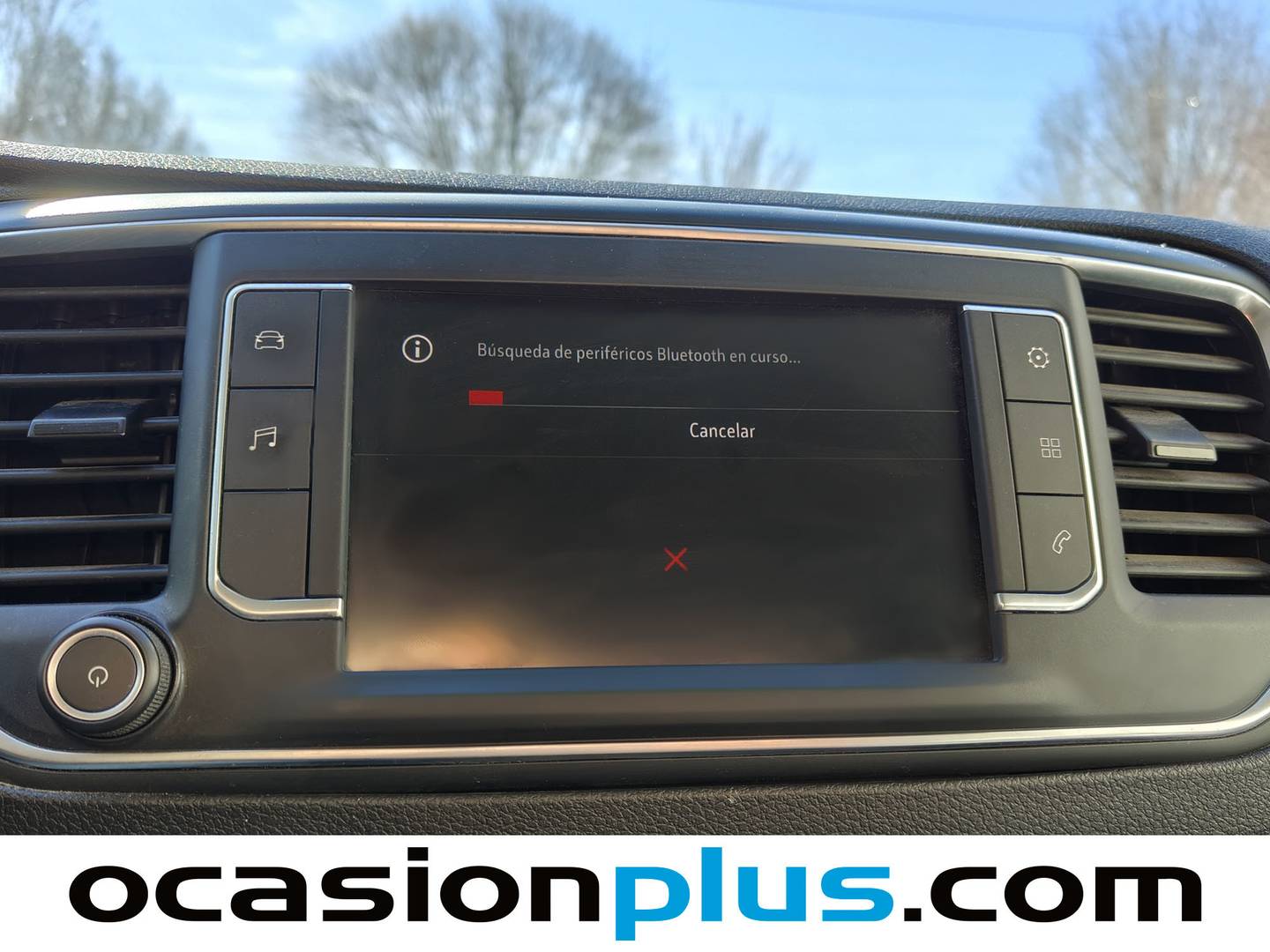 Equipamiento del Opel Vivaro Opel Vivaro Furgon 1.5 Diesel DC M Standart Express M.P (120 CV)