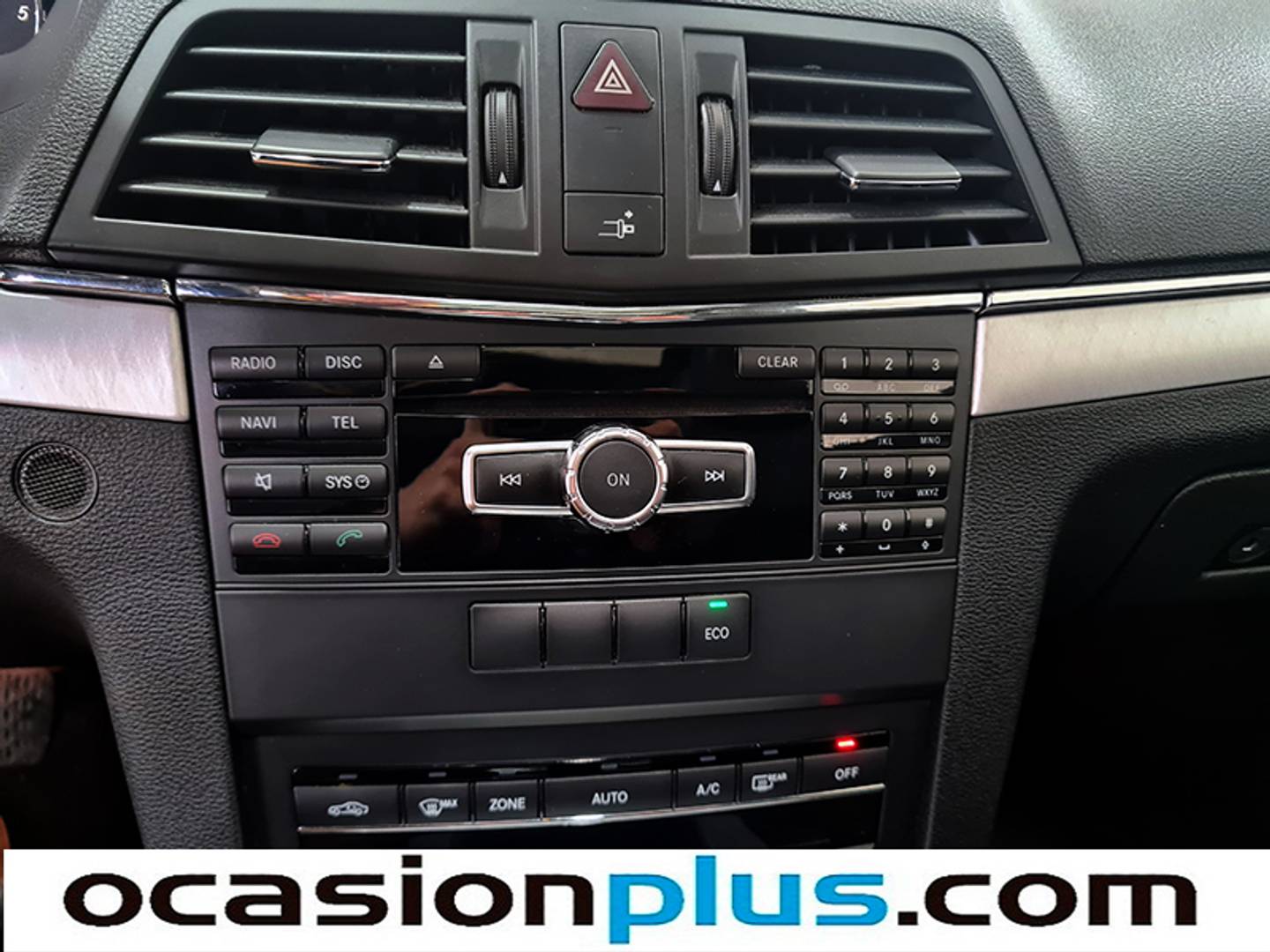 Foto Mercedes Clase E Mercedes-Benz Clase E E 220 CDI Coupe Blue Efficiency Avantgarde (163 CV)