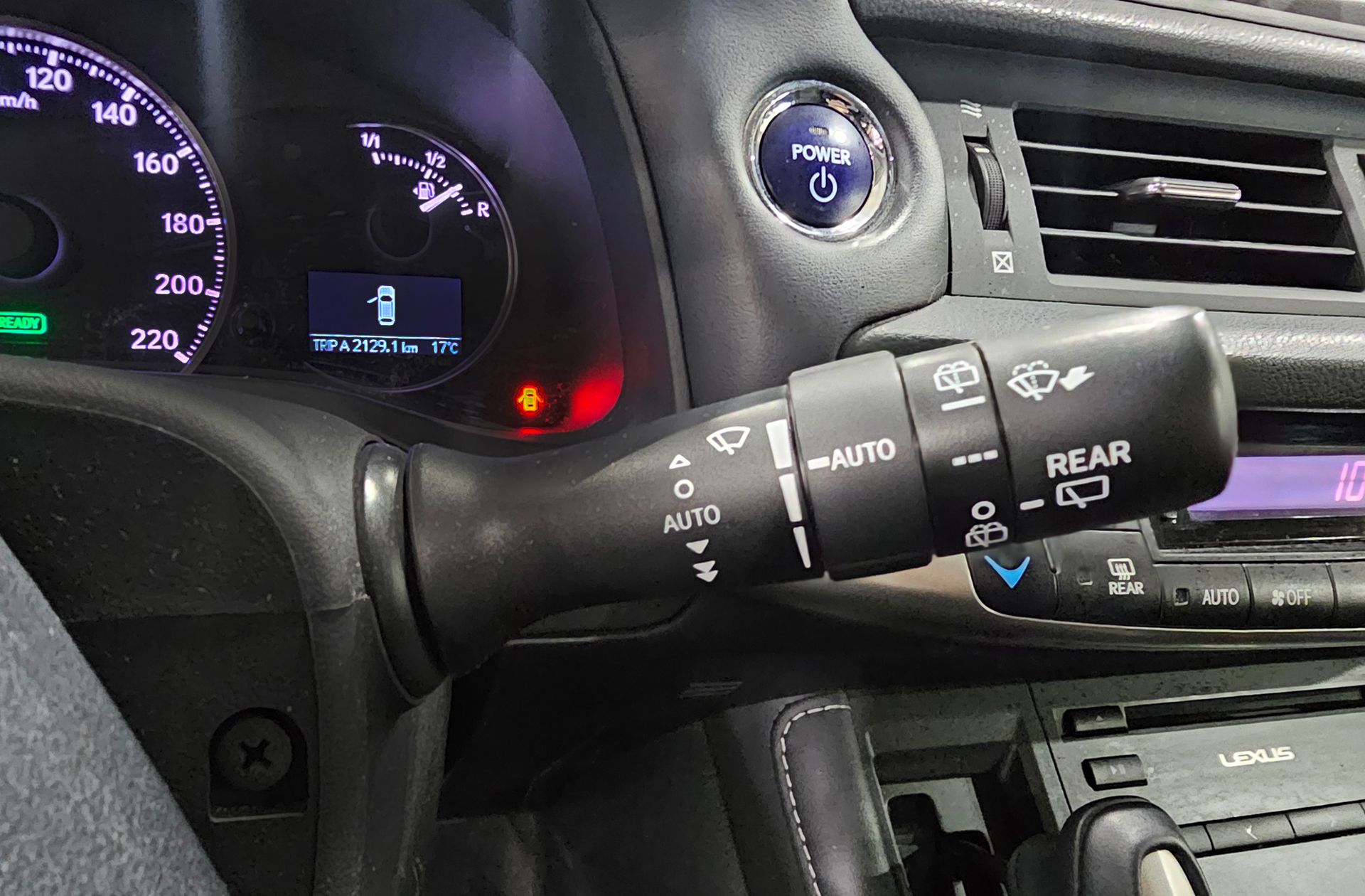 Lexus CT 200h Business - foto 24