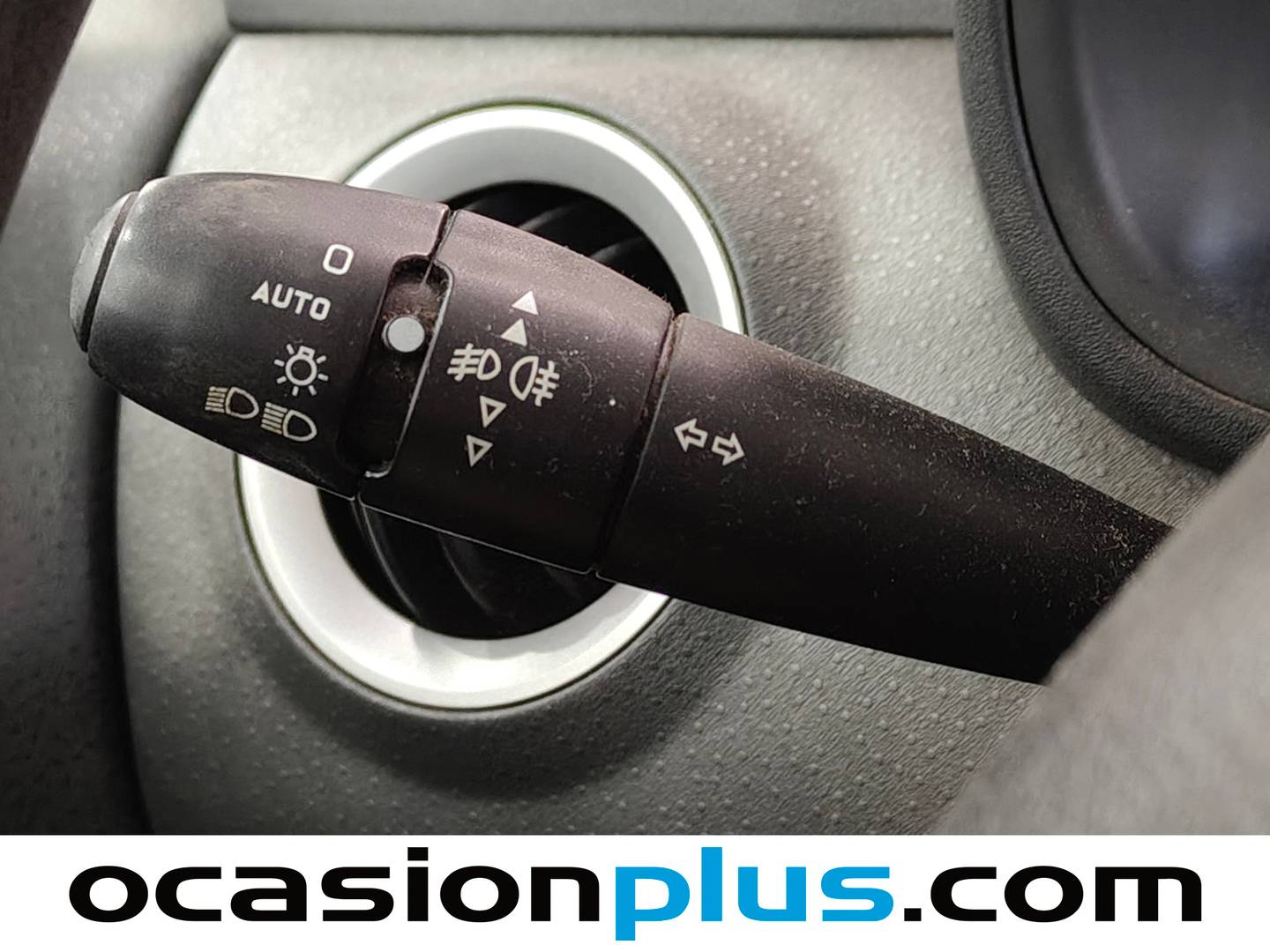 Extras y acabados del Citroën C3 Citroën C3 1.4 Collection (75 CV)