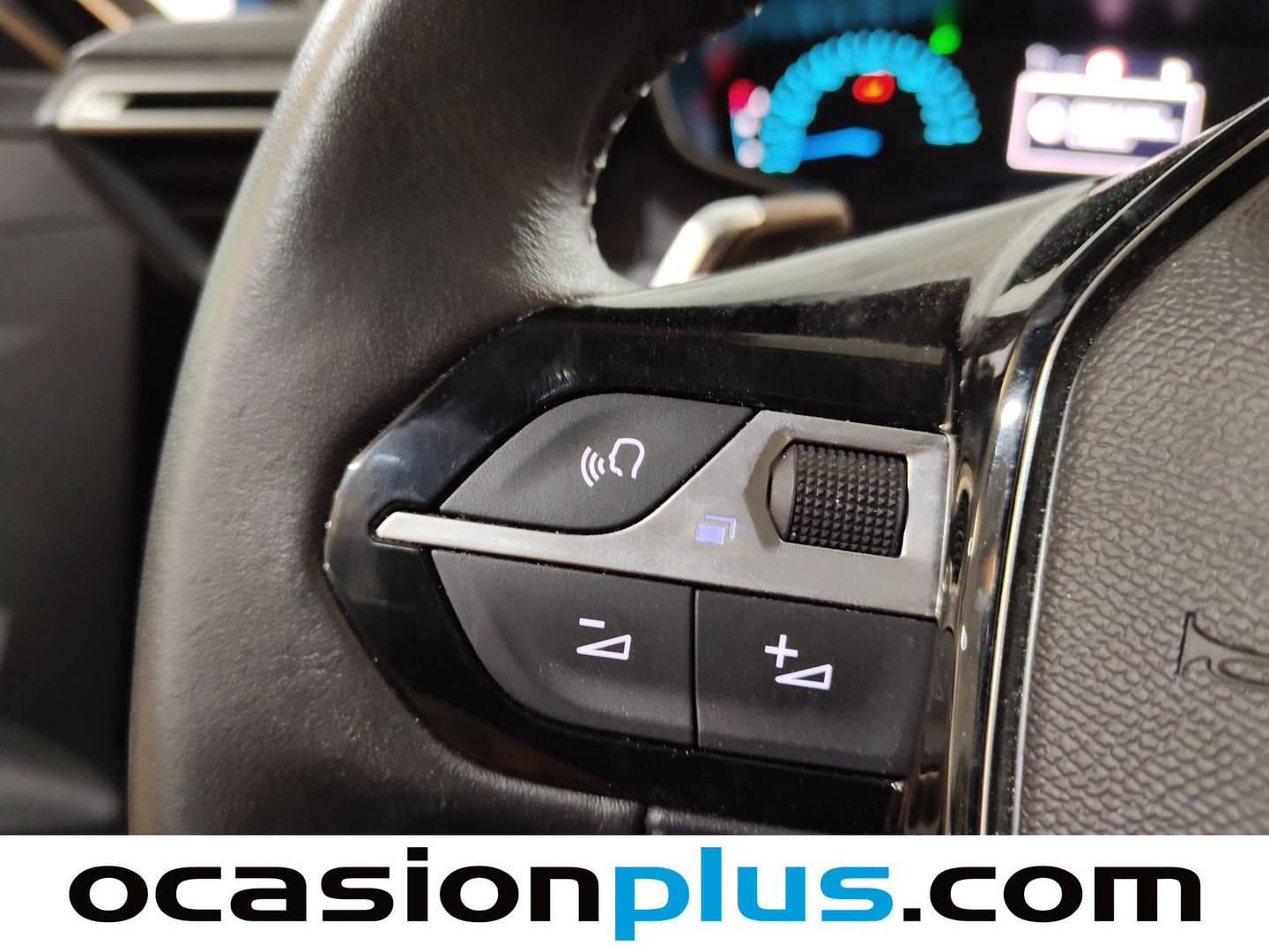 Peugeot 208 Peugeot 208 Style Hybrid 100 eDCS6 (100 CV) seminuevo