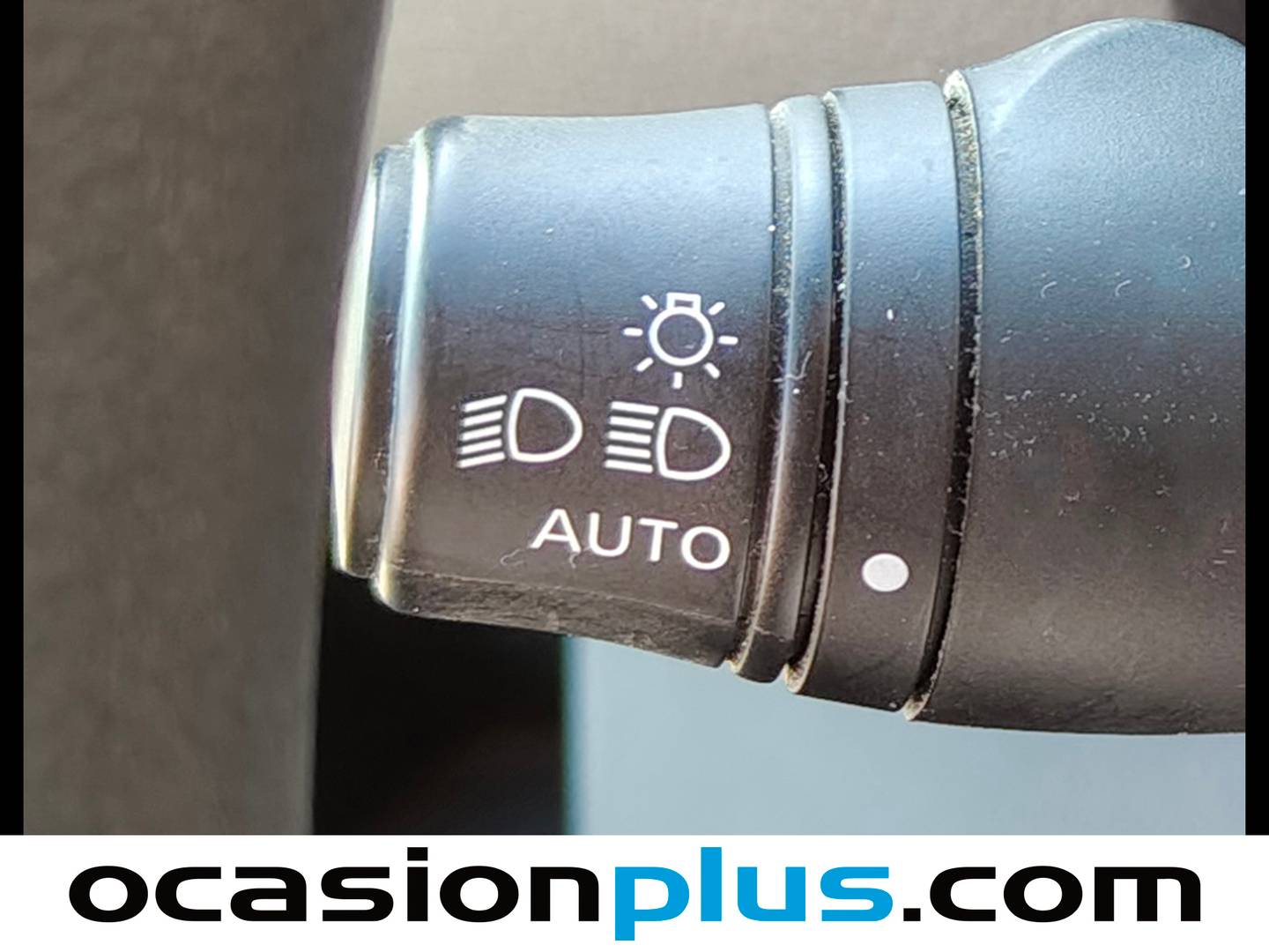 Extras y acabados del Renault Master Renault Master Combi L2H2 3500 Energy Blue dCi (150 CV) 8 Plazas