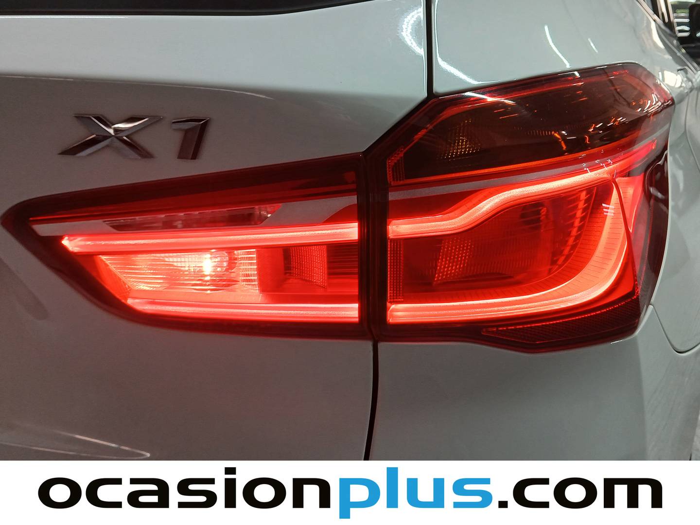 Equipamiento del BMW X1 BMW X1 sDrive18i (136 CV)