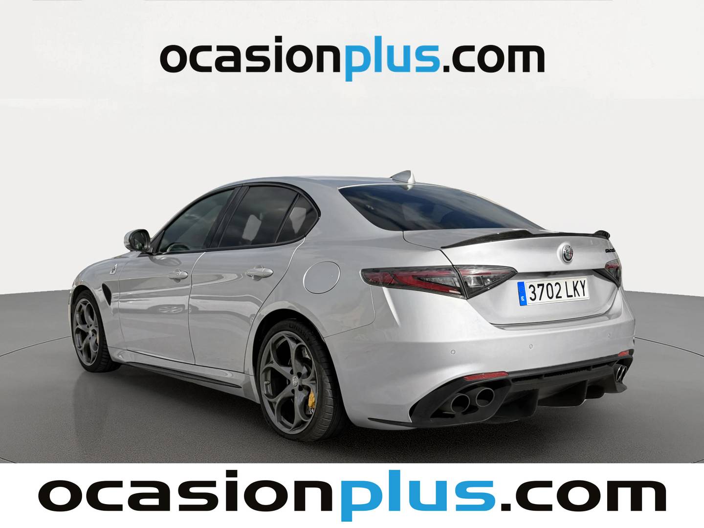 Foto delantera Alfa Romeo Giulia Alfa Romeo Giulia 2.9T V6 Quadrifoglio AT (510 CV) derecha