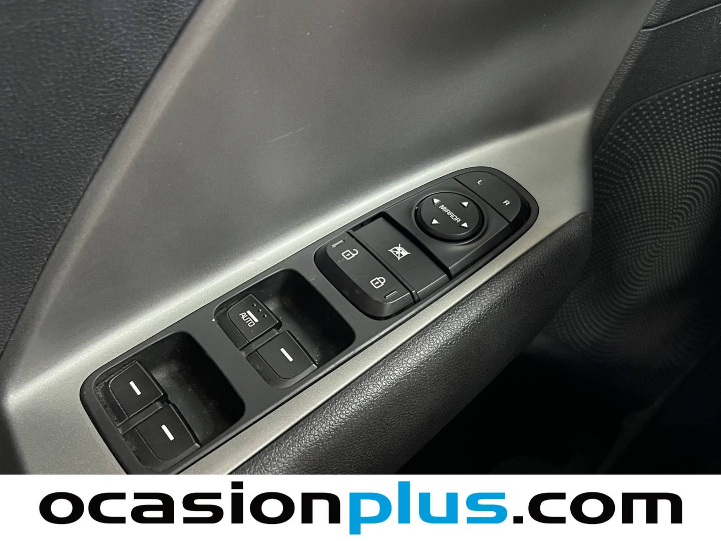 Foto KIA Niro Kia Niro 1.6 GDi HEV Concept (141 CV)