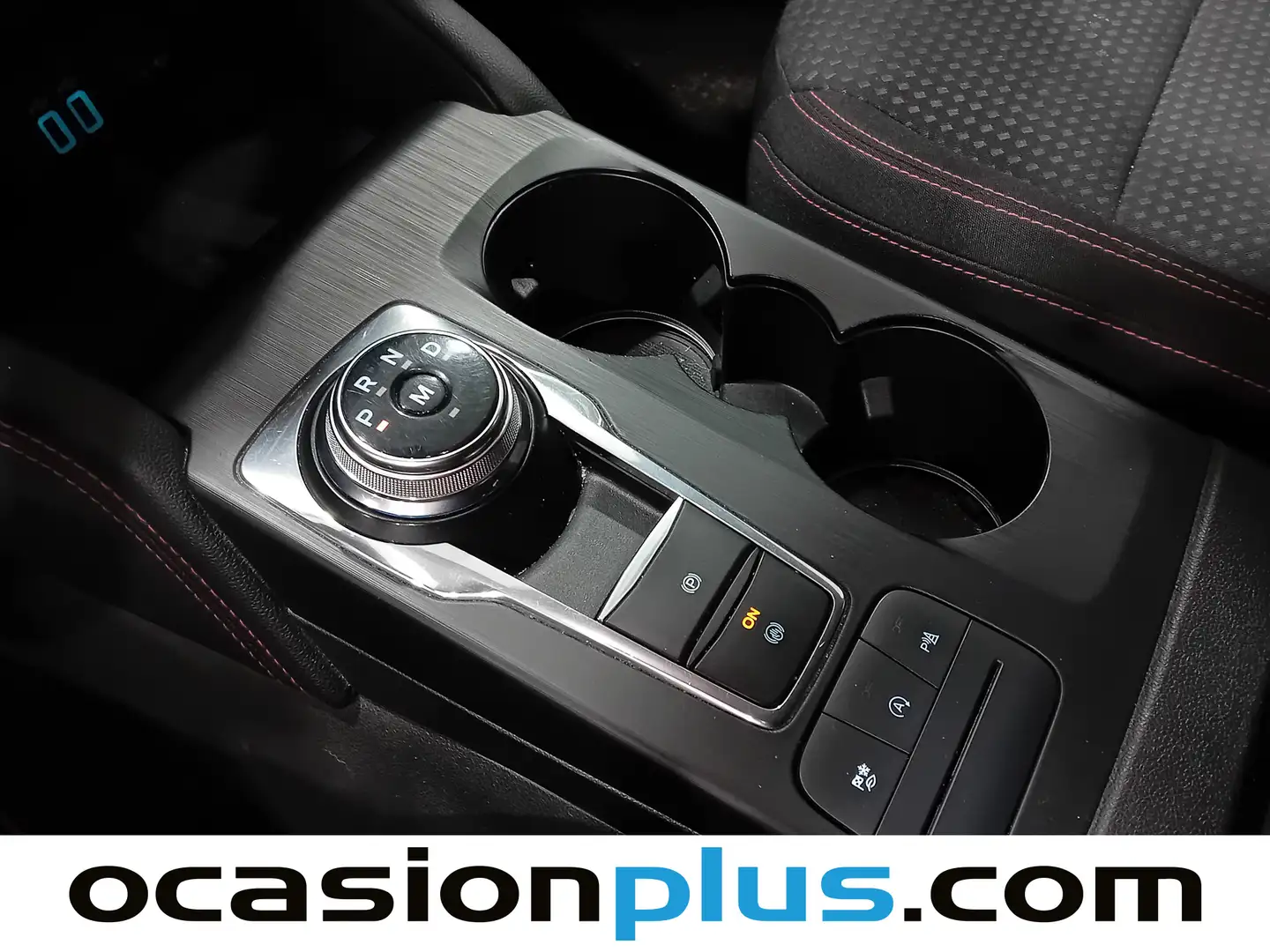 Foto Ford Kuga Ford Kuga 2.0 EcoBlue ST-Line 4x4 Auto (190 CV)