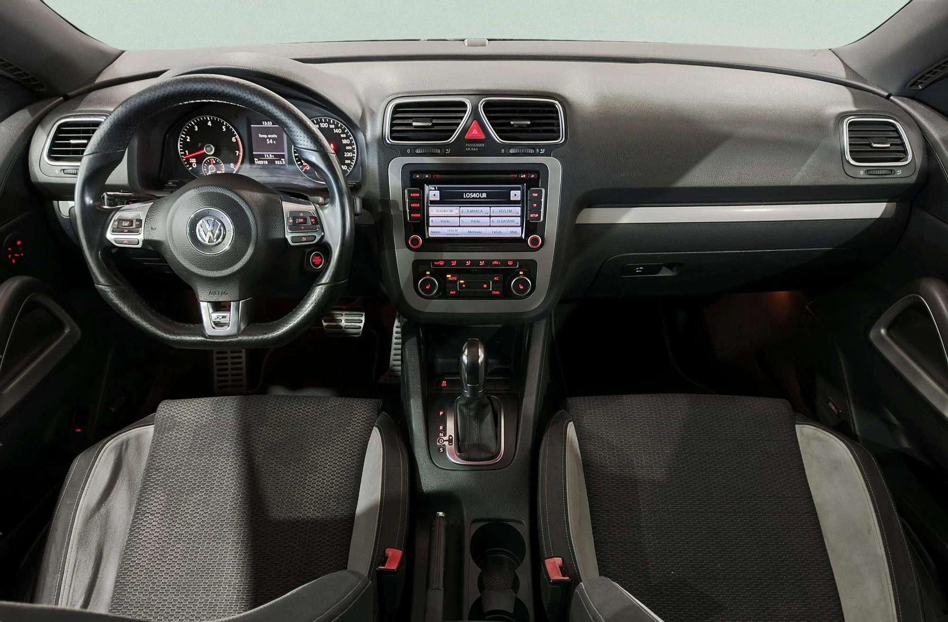 Volkswagen Scirocco 1.4 TSI DSG Pack R-Line - foto 8