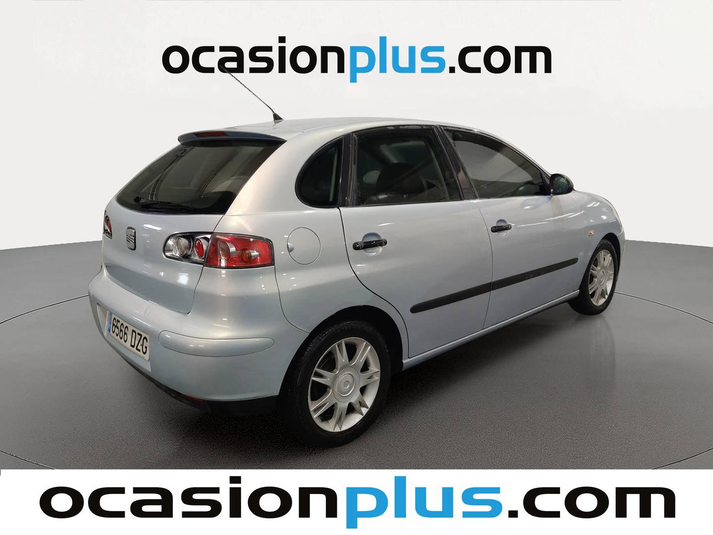 Foto trasera Seat Ibiza Seat Ibiza 1.4 TDI Reference (70 CV) derecha