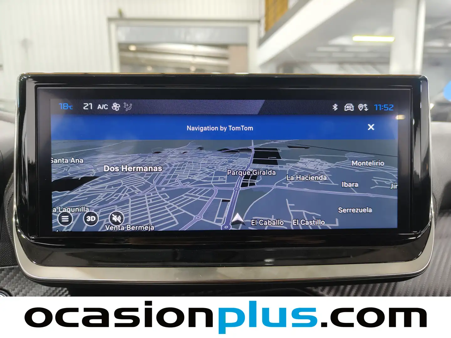 Foto Peugeot 2008 Peugeot 2008 Allure Hybrid eDCS6 (136 CV)