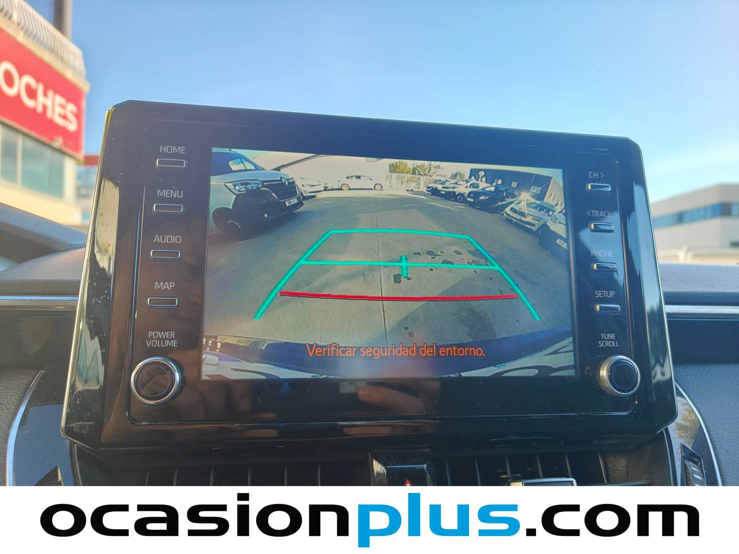 Equipamiento del Toyota Corolla Toyota Corolla Touring Sports 125H Active Tech E-CVT (122 CV)