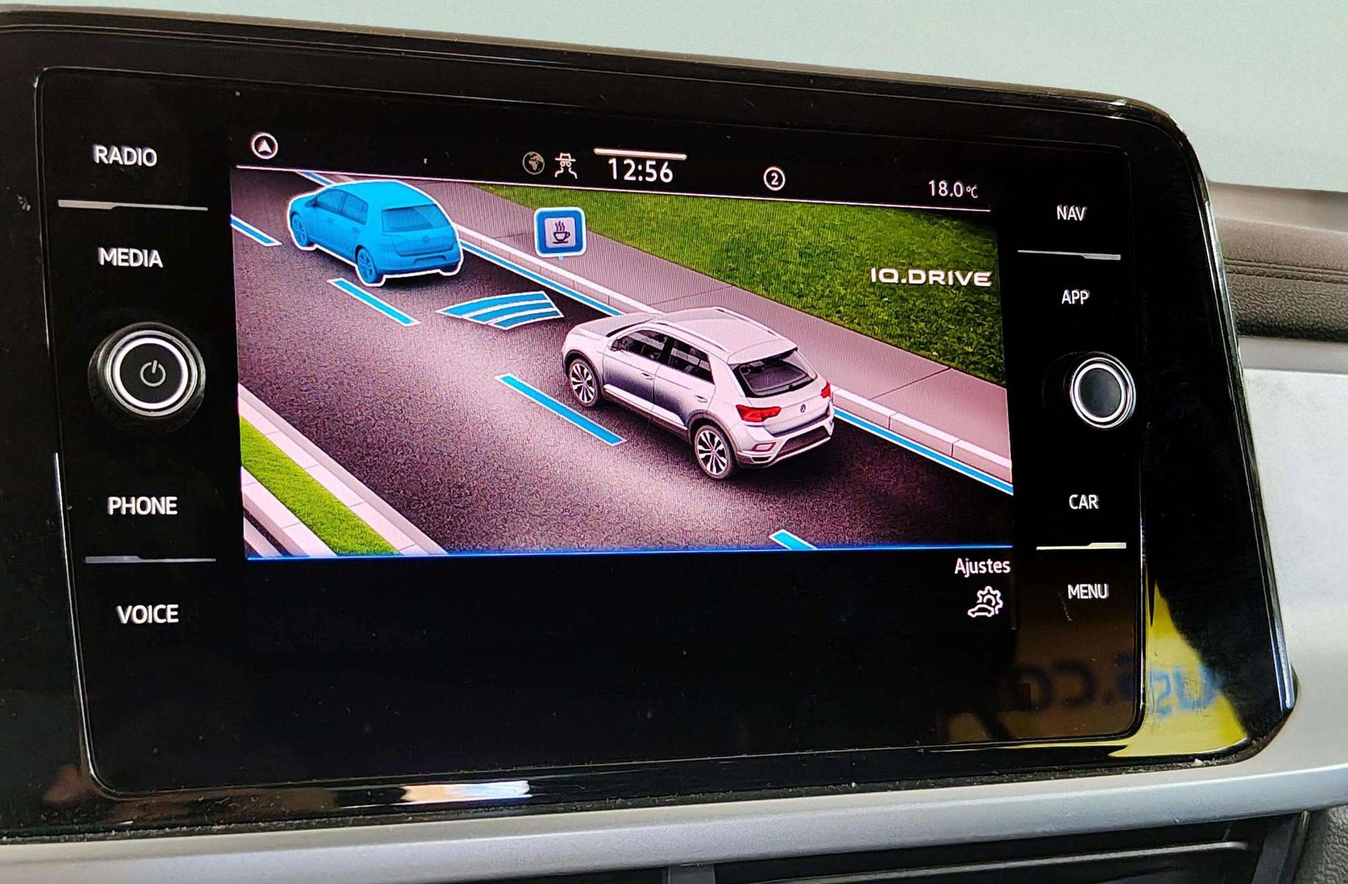 Volkswagen T-Roc Life 1.5 TSI - foto 13