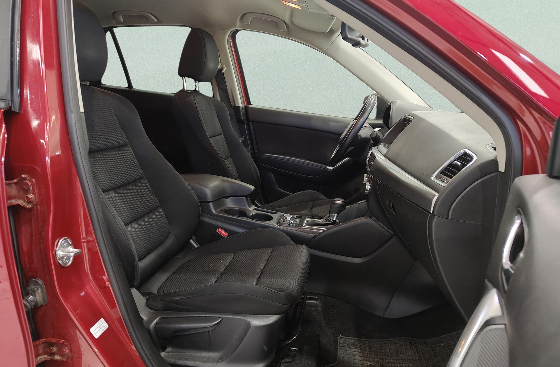 Mazda CX-5 2.2 DE Black Tech Edition 2WD Aut. - foto 17