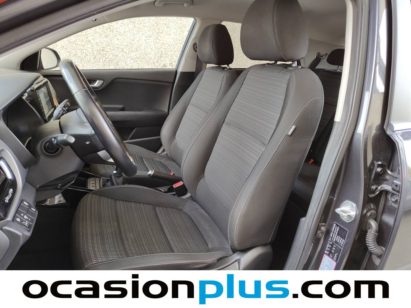 Foto asientos delanteros KIA Stonic KIA Stonic 1.6 CRDi VGT Eco-Dynamic Drive 110 CV)