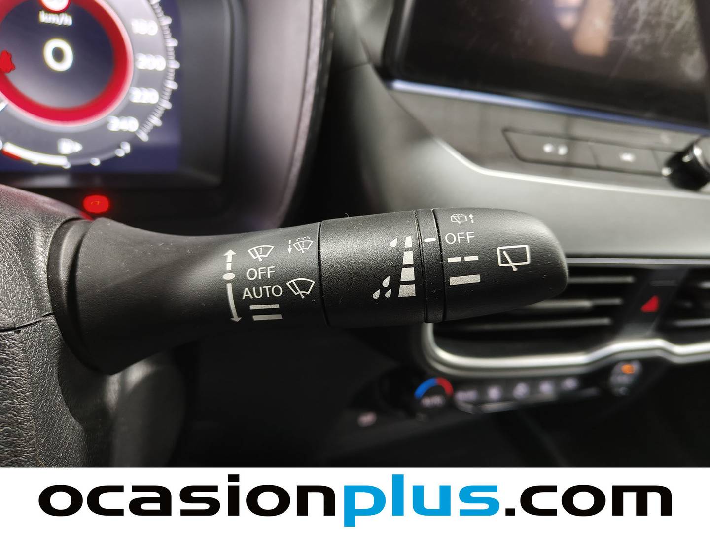 Foto Nissan JUKE Nissan Juke DIG-T N-Connecta 4x2 (114 CV)