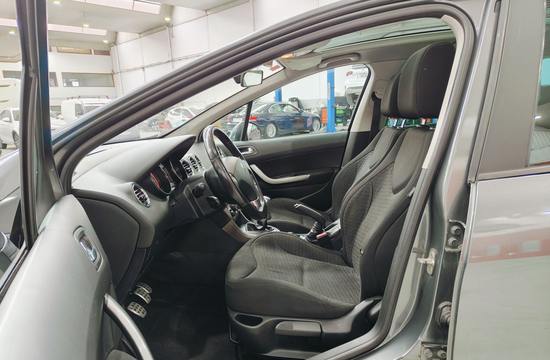 Peugeot 308 SW 1.6 VTi Sportium - foto 9