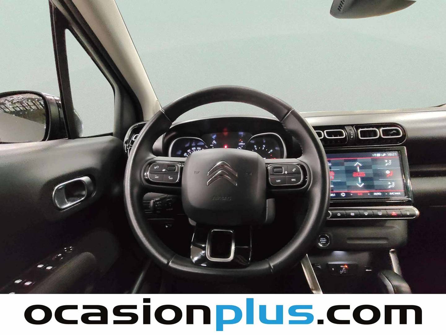 Foto Citroën C3 Aircross Citroen C3 Aircross PureTech 130 Shine Pack EAT6 (131 CV)