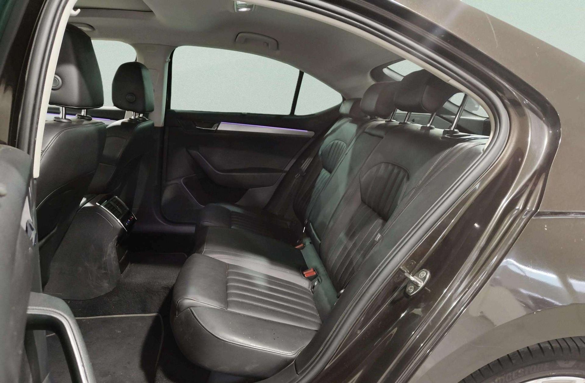 Škoda Superb 1.4 TSI Style 4x4 - foto 14