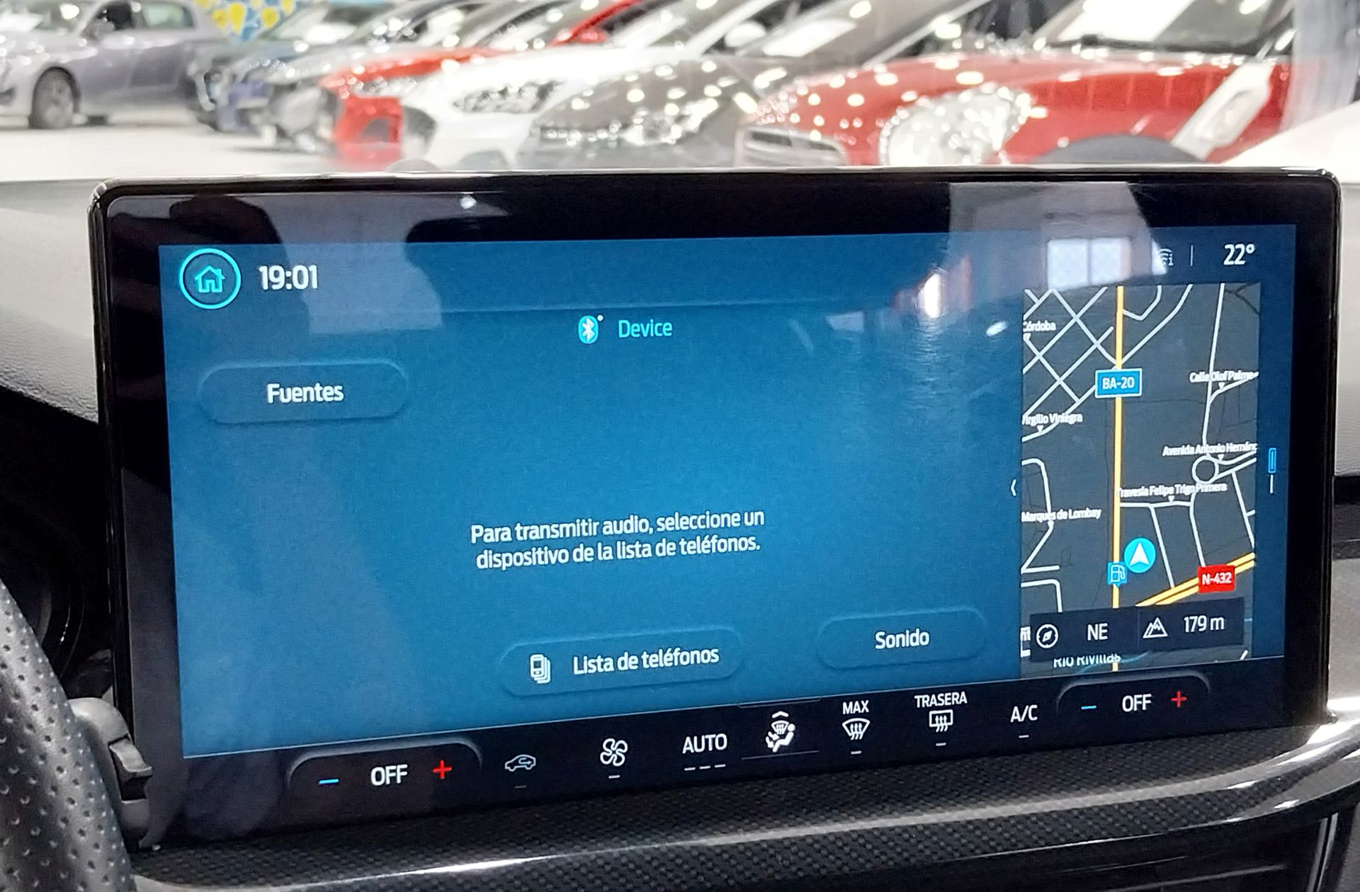 Ford Focus 1.0 EcoBoost MHEV ST-Line - foto 35