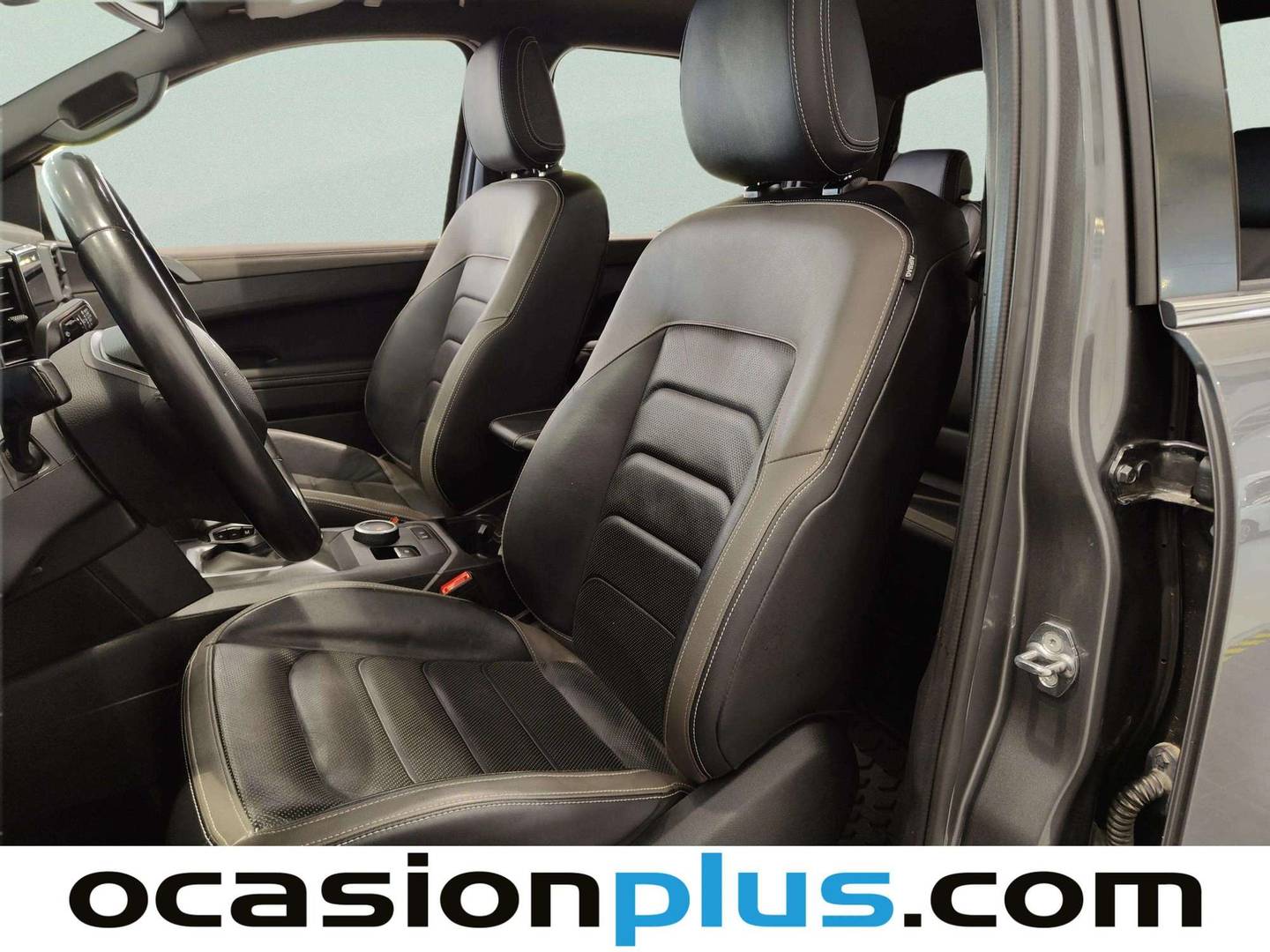 Foto asientos delanteros Volkswagen Amarok Volkswagen Amarok Aventura 3.0 TDI Cabina Doble (240 CV) Auto