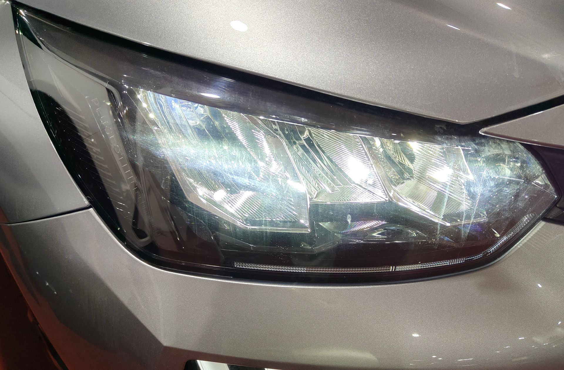Peugeot 208 Style Hybrid 110 eDCS6 - foto 15