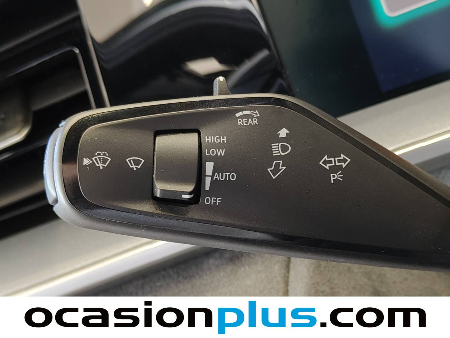 Volkswagen Tayron Volkswagen Tayron R-Line 1.5 eTSI (150 CV) DSG 7 Plazas 2025